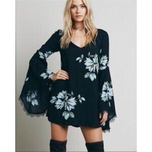 Free People Floral Print Lace Trim Bell Sleeve Mini Shift Dress S| Whimsigoth FP